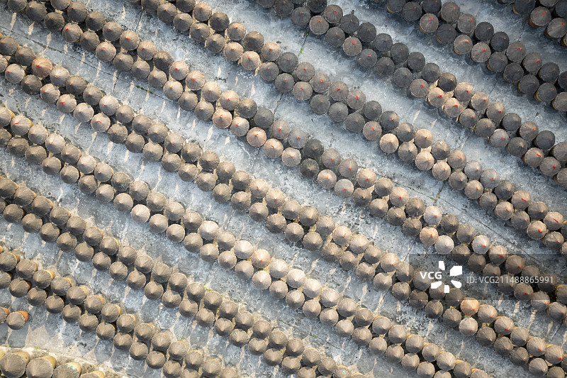 重庆非物质文化遗产重庆三耳火锅博物馆的豆瓣酱酿造基地晒场图片素材