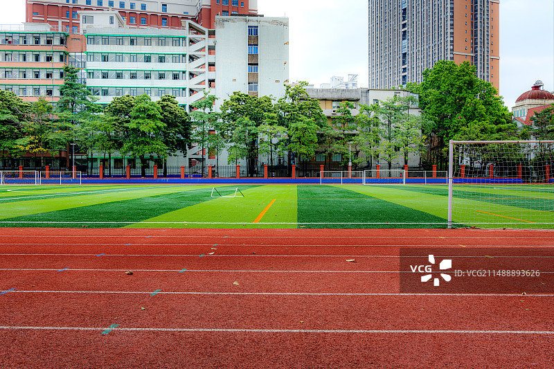 城市中的操场图片素材