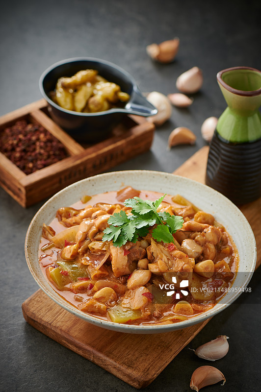 诱人的美食佳肴 泡椒牛蛙图片素材