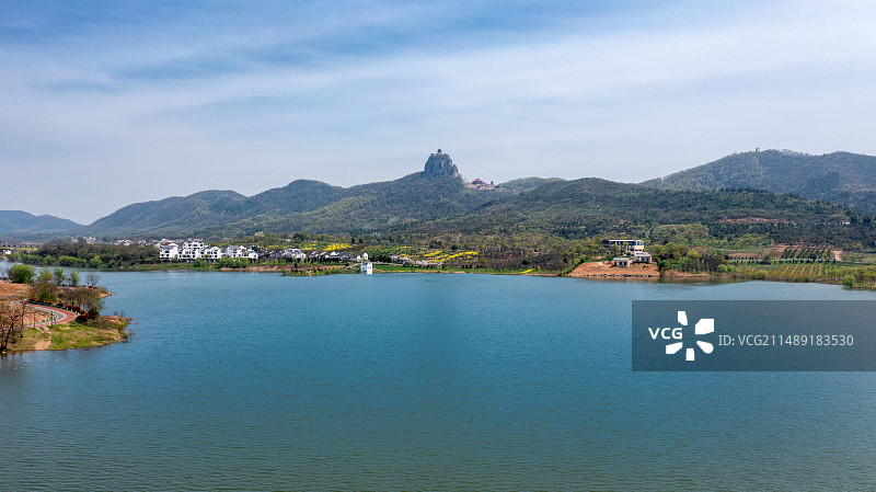 安徽和县鸡笼山半月湖风光图片素材