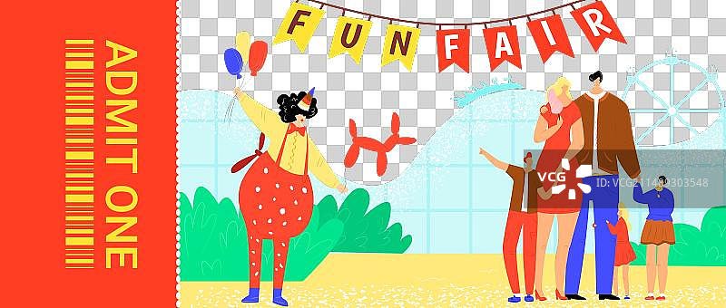 家庭与两个孩子在游乐场（父母和儿童）图片素材