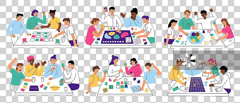 玩桌面游戏的群体图片素材