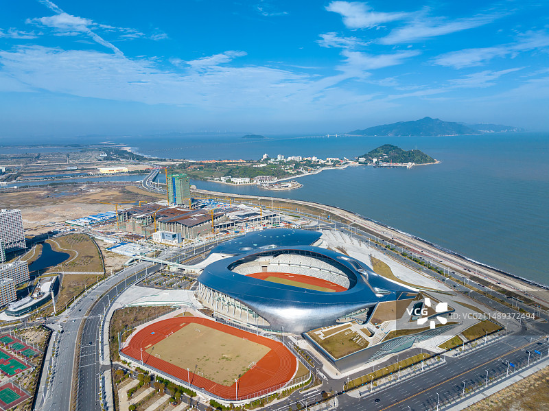 航拍汕头体育中心亚青会主场馆运动场图片素材