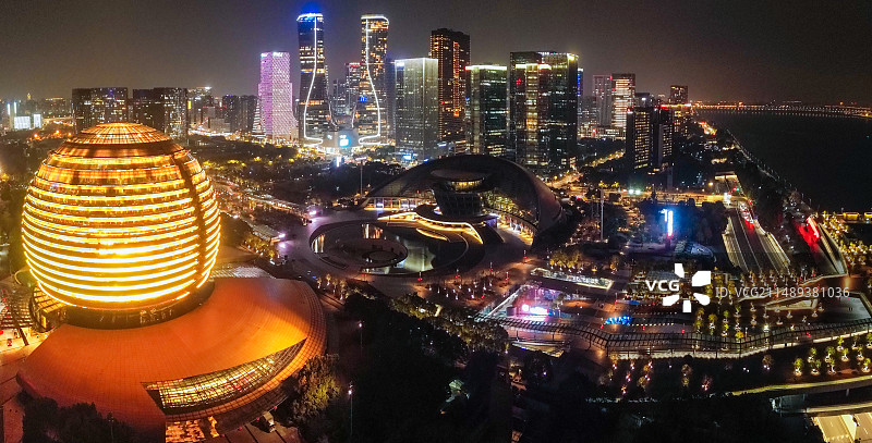 杭州 洲际酒店夜景 城市阳台 市民中心 钱江新城 杭州大剧院 世包国际中心 来福士广场图片素材