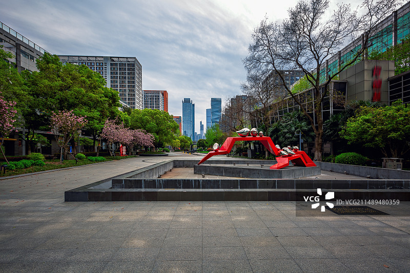 东渡新锐大厦128号绿轴花园+南京图片素材