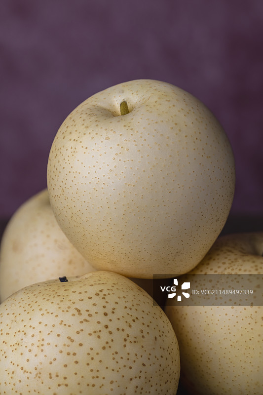 一盘蜜梨特写图片素材