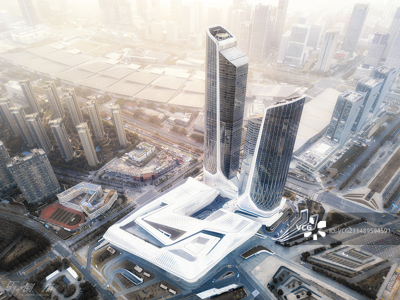 航拍视角下的商务区图片素材