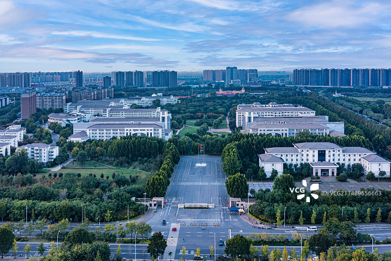 航拍郑州财政金融学院图片素材