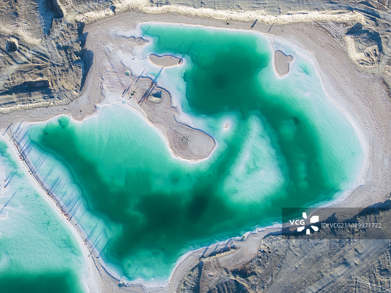 青海 大柴旦翡翠湖图片素材