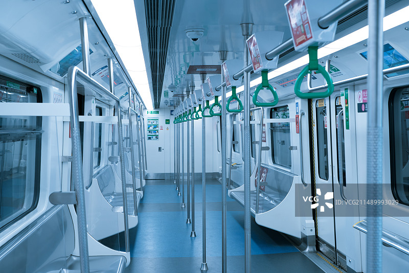 深圳地铁车厢内图片素材