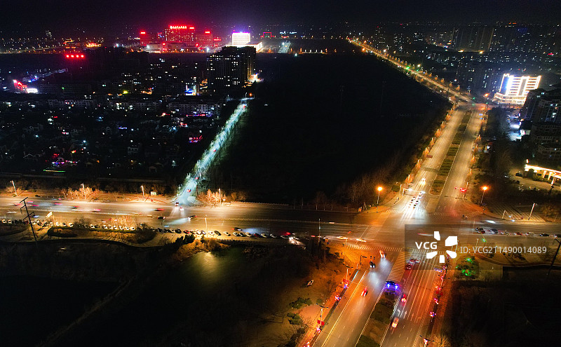 夜晚的璀璨图片素材