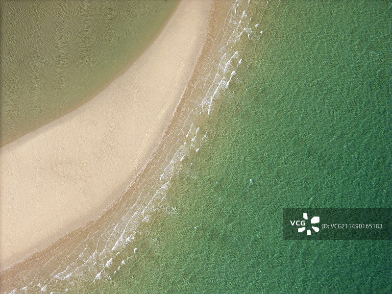 防城港白浪滩海岸线旅游区航拍视角图片素材