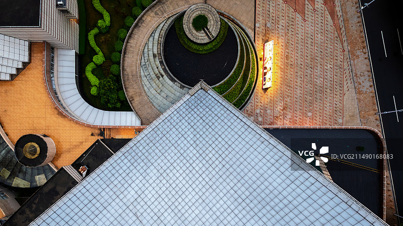 俯瞰广州二沙岛的星海音乐厅建筑图片素材