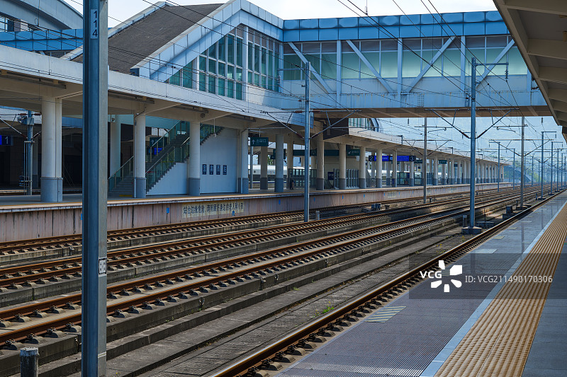 火车站高铁站轨道站台图片素材