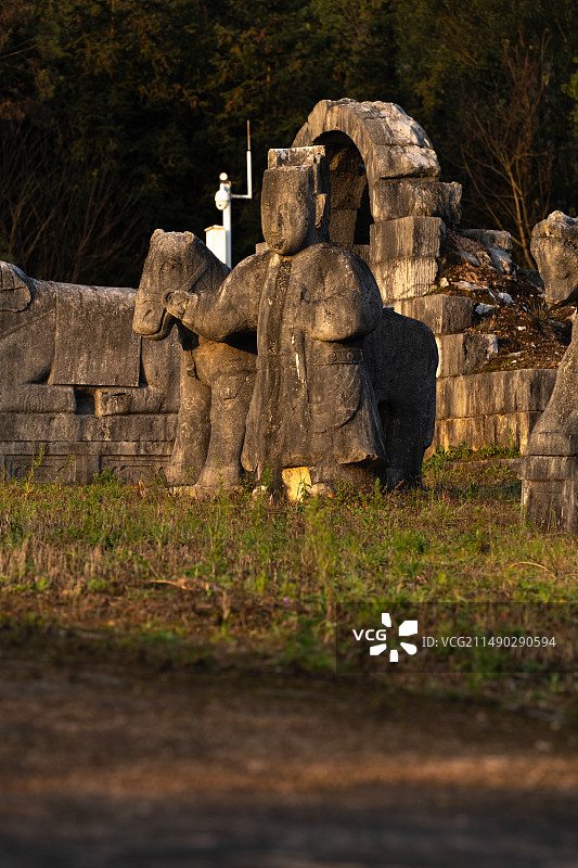 桂林靖江恭惠王陵石像生图片素材