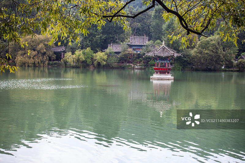 宁静与醉美的龙潭湖图片素材