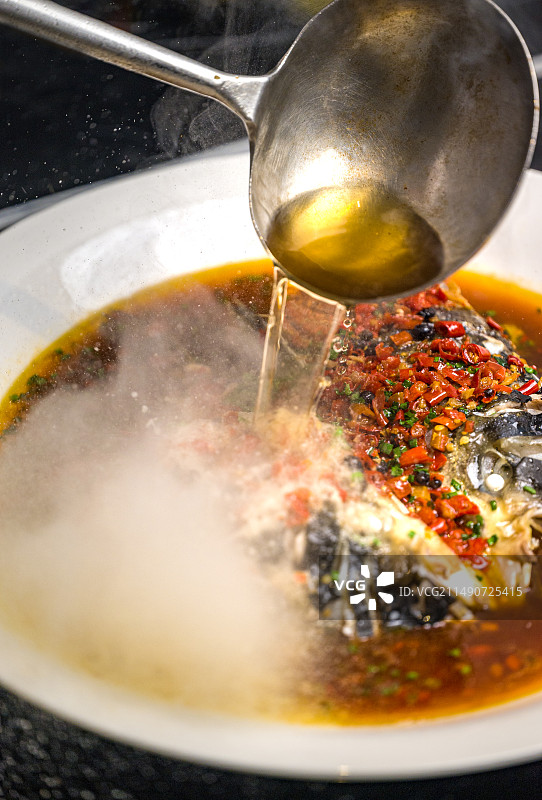 剁椒鱼头经典美食图片素材