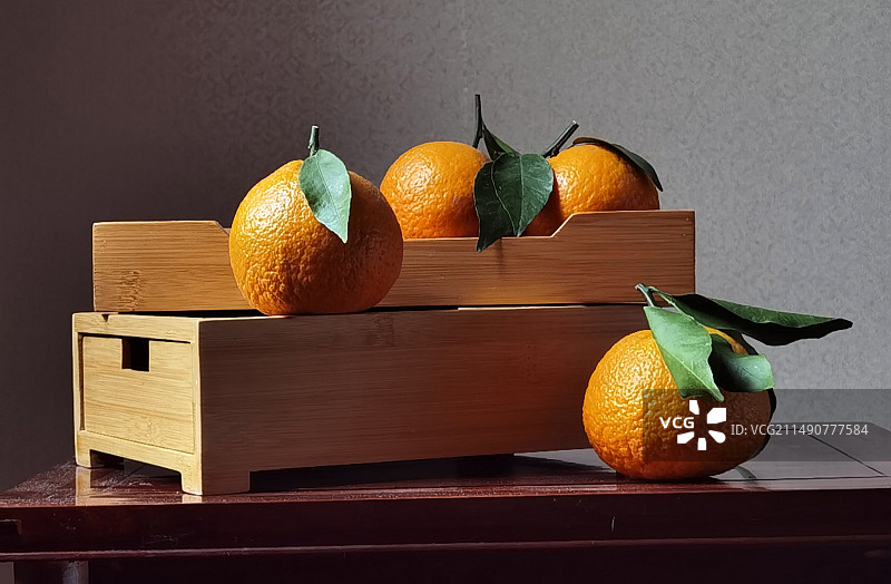 桌上柑橘的特写图片素材