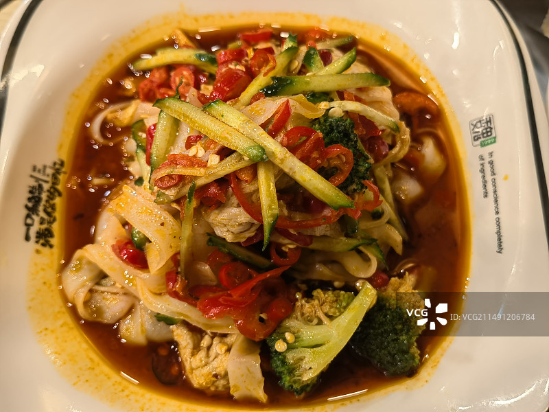 一碗西安特色凉皮图片素材