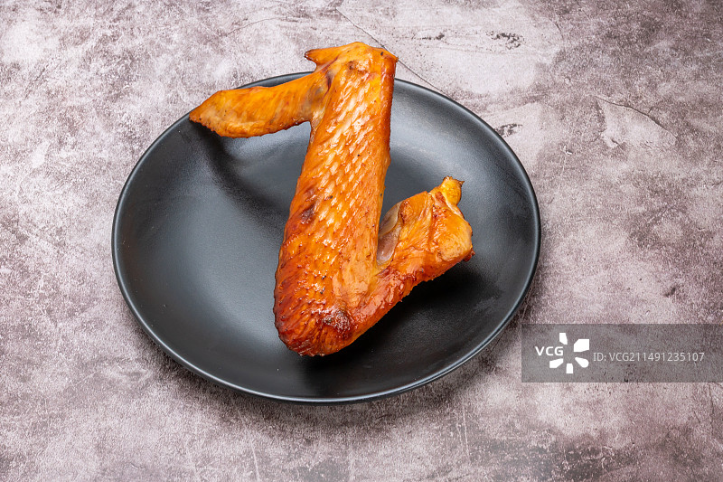 盐焗鸡翅美食小吃图片素材