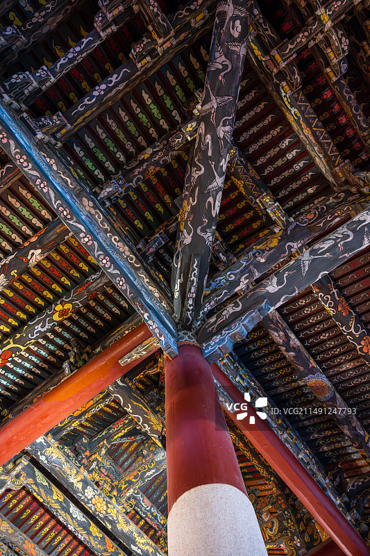 泉州府文庙大成殿室内房顶横梁图片素材