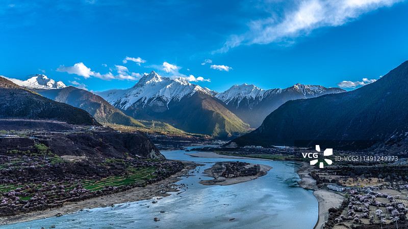 雅鲁藏布江图片素材