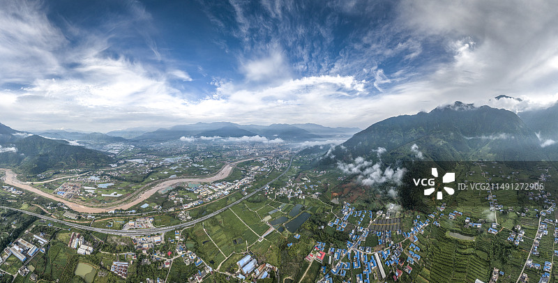 四川省凉山彝族自治州德昌县航拍城市自然风光图片素材