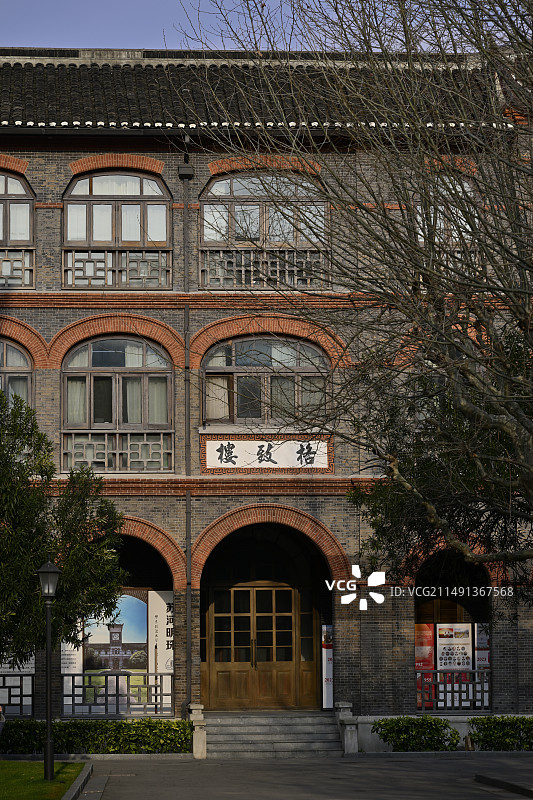 华东政法大学复古建筑图片素材