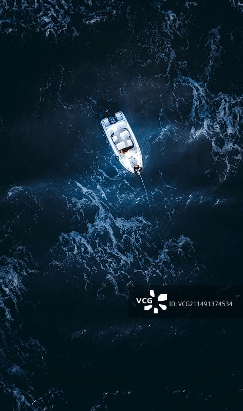 海中垂钓图片素材