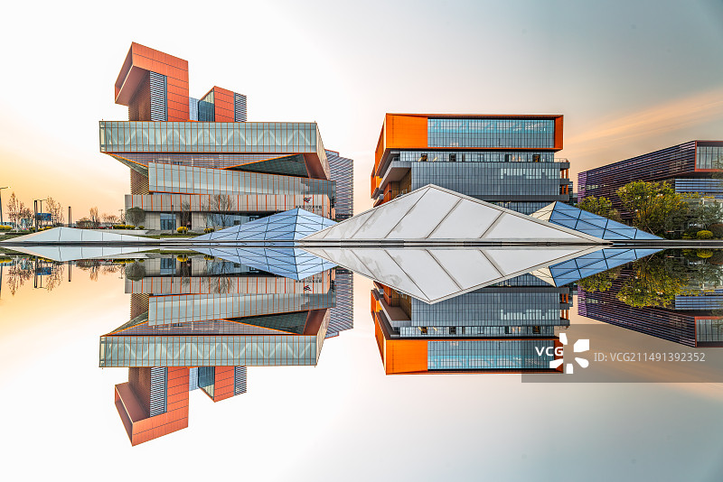 成都东部新区西部金融中心图片素材