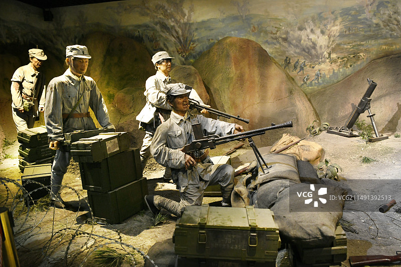 山东菏泽冀鲁豫边区革命纪念馆雕塑《陆房战斗》图片素材