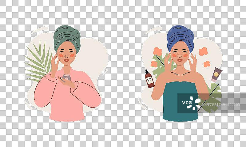 女性在家享受护肤流程图片素材