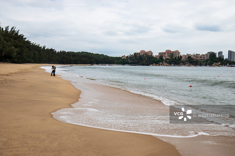 福建漳州东山马銮湾海滨浪花里飞出的歌图片素材