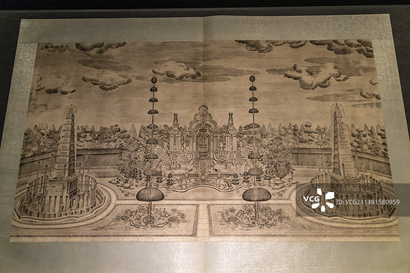 北京故宫“紫禁城与凡尔赛宫”展：圆明园西洋楼·大水法正面图—清乾隆，纸本铜版画，故宫博物院藏图片素材
