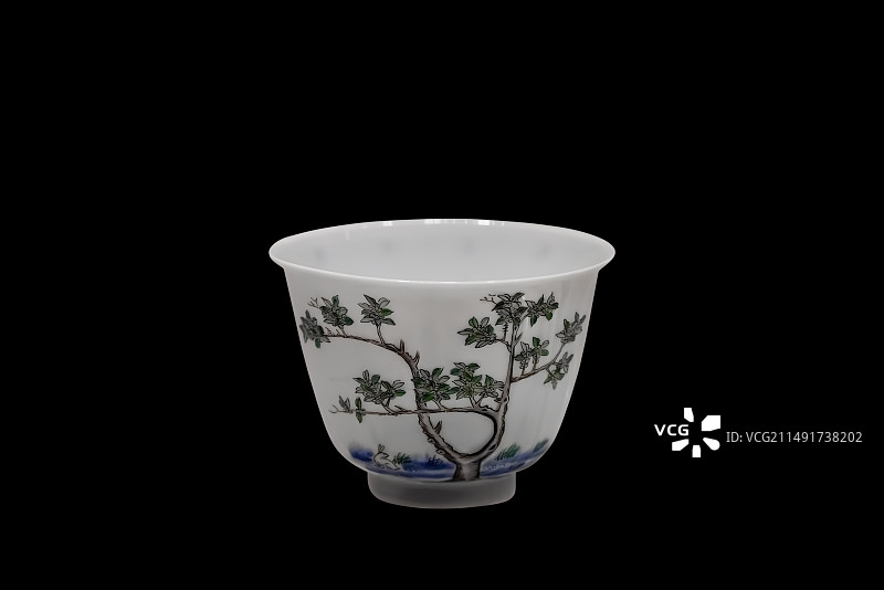 清代康熙款五彩十二月花神杯：八月桂花图片素材