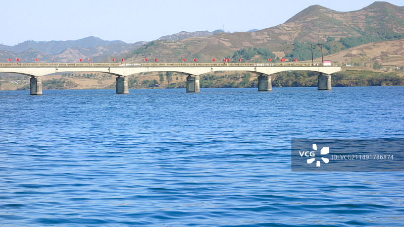 辽宁省丹东市“鸭绿江老河口断桥”风光图片素材