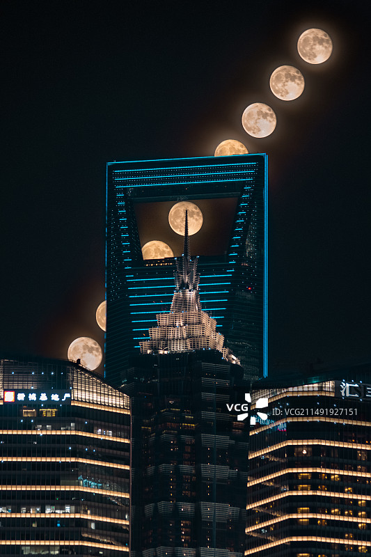 环金穿月图片素材