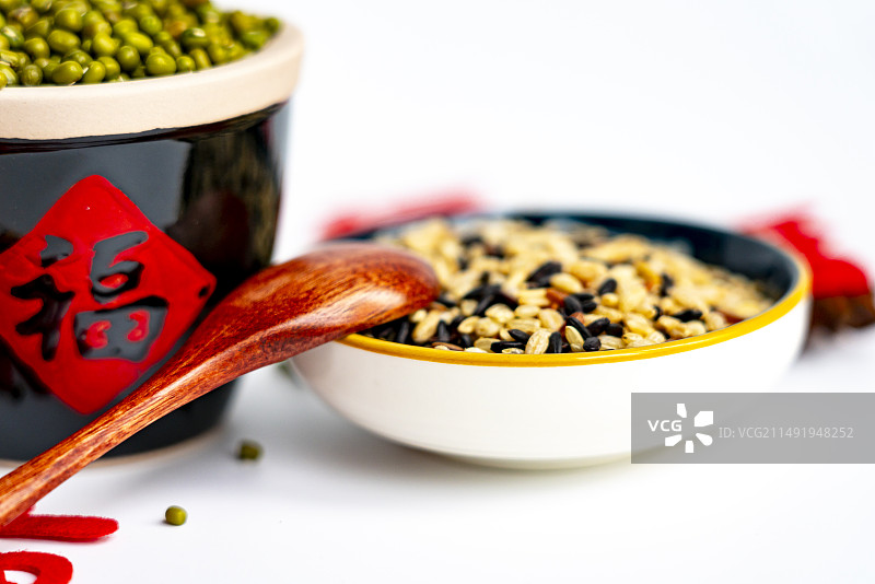 中国传统福字剪纸绿豆糙米粗粮静物喜庆春节端午节中秋节日祝福健康特写图片素材