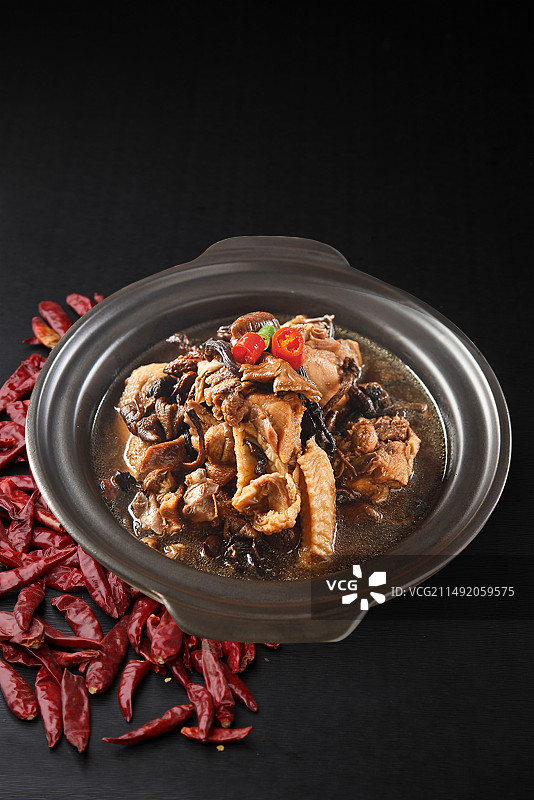 榛蘑炖鸡图片素材