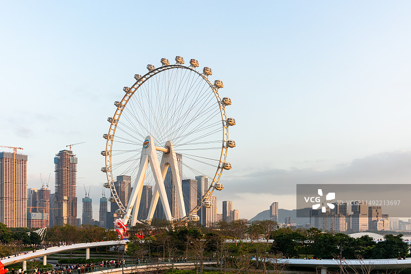 深圳前海欢乐港湾湾区之光摩天轮图片素材