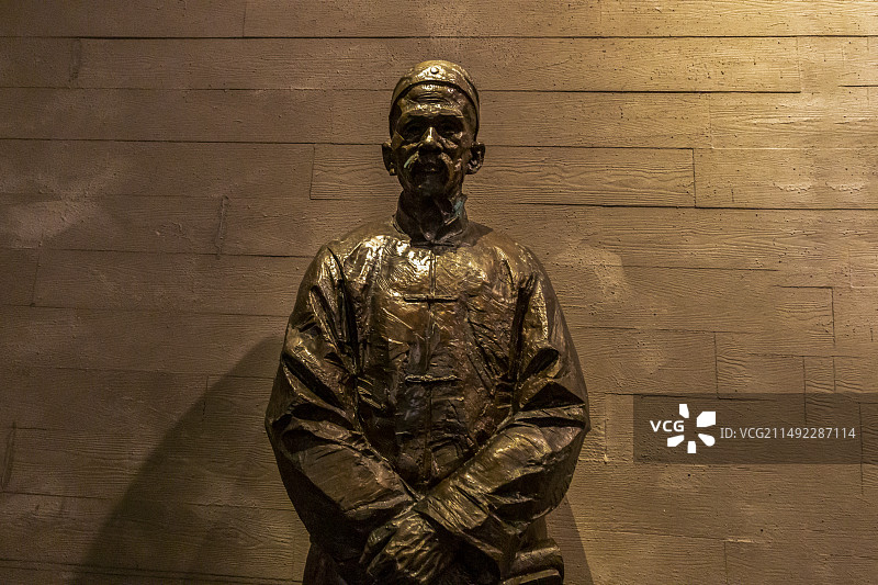 广东广州辛亥革命纪念馆“辛亥革命时期的广东名人”展：郑观应—近代最早具有完整维新思想体系的理论家图片素材