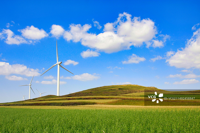 草原天路图片素材