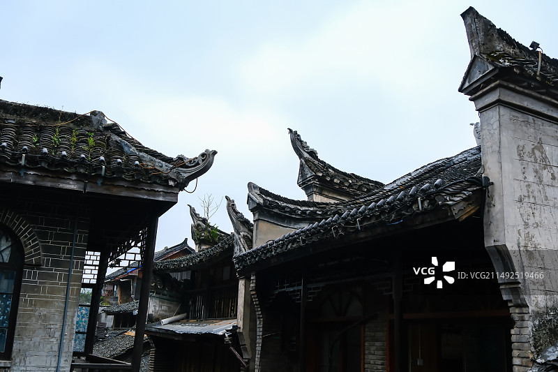 中国湖南湘西凤凰古城风光，凤凰古城东门城楼风光，凤凰古城风光，凤凰古城古建筑，凤凰古城虹桥风光，凤凰图片素材