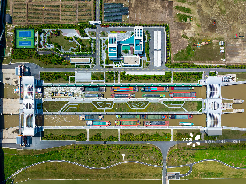 航拍下的杭州八堡船闸图片素材