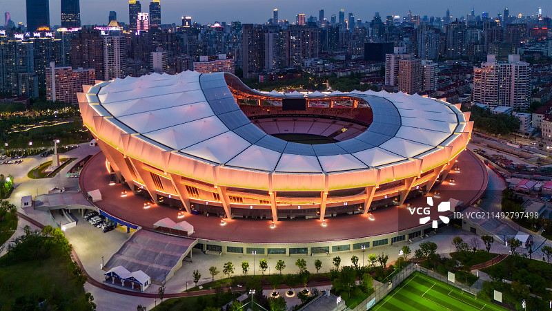 上海徐家汇体育公园上海体育场航拍夜景图片素材