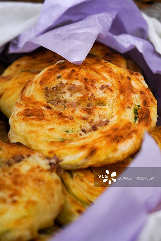 喜洲粑粑，又称喜洲破酥粑粑，是云南大理白族的传统风味面点。图片素材