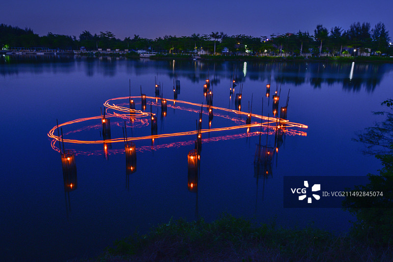 京族虾灯图片素材