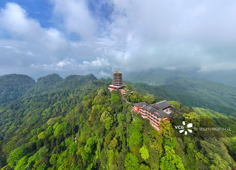 四川省成都市都江堰市世界文化遗产青城山老君阁航拍图片素材