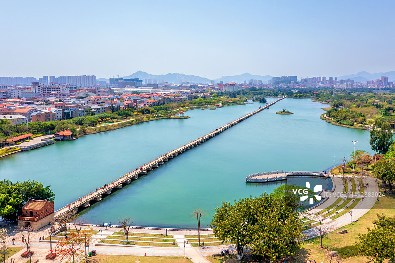中国福建泉州安平桥航拍风光图片素材