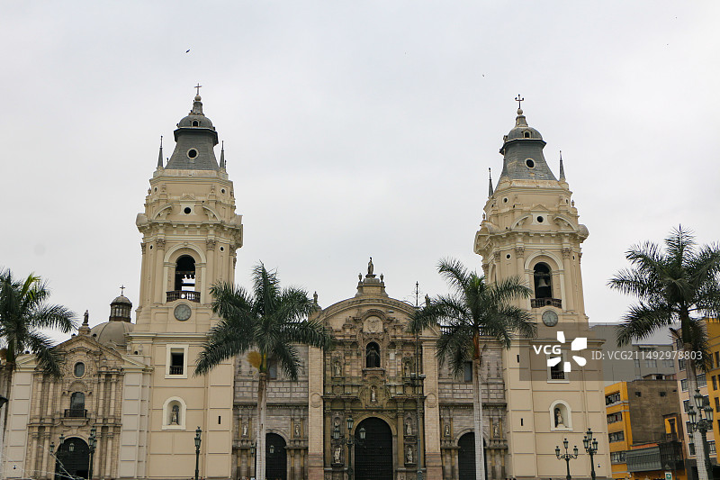 历史建筑仰天俯视图片素材